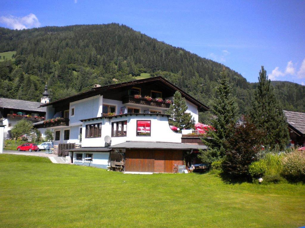 Gaestehaus Sagmeister Bad Kleinkirchheim Exterior foto